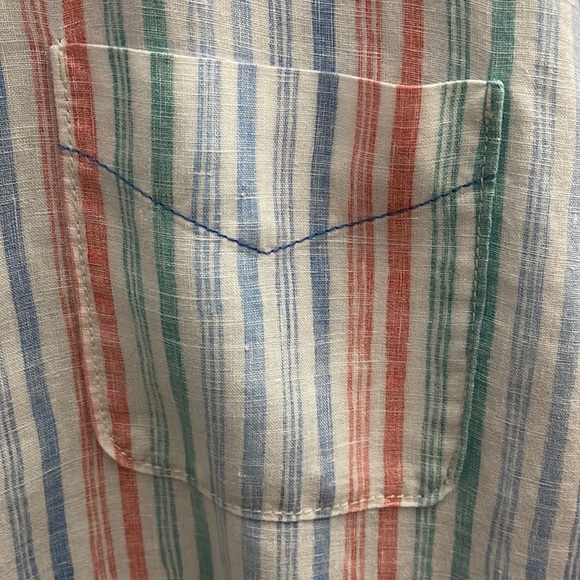 Tommy Bahama Men’s Button Down Shirt - Picture 2 of 9